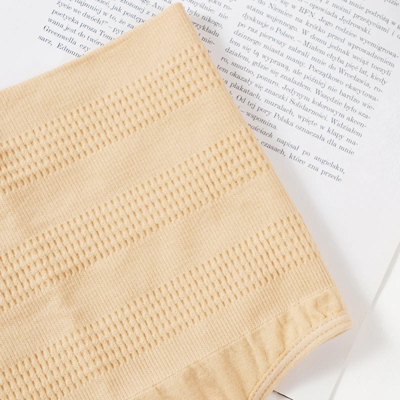 Siluete High Thong – Stezni thong visokog struka